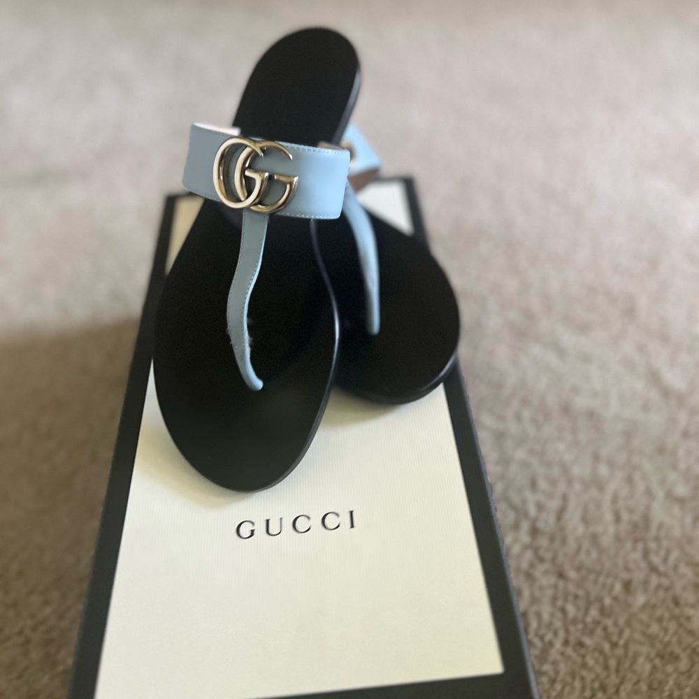 Authentic Gucci Double G leather sandals porcelain lt blue size 36. Worn once - Picture 4 of 4